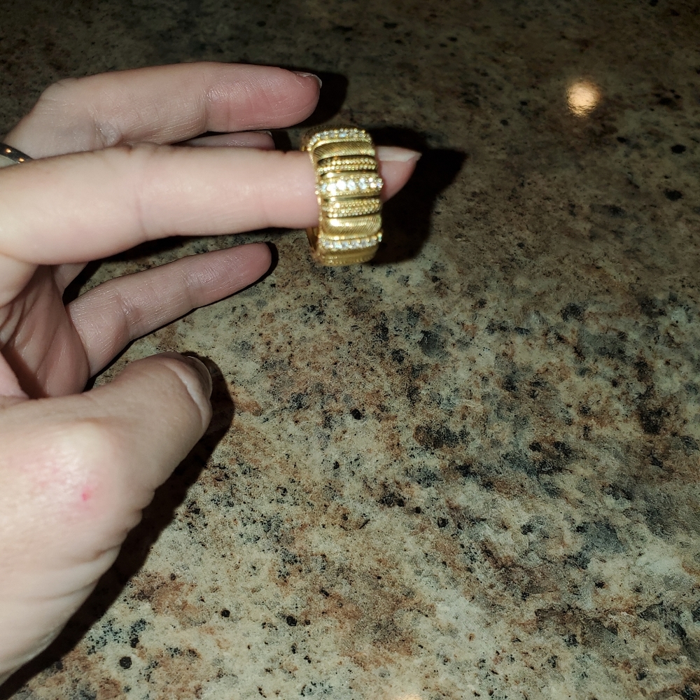 Ring - Picture 8 of 8